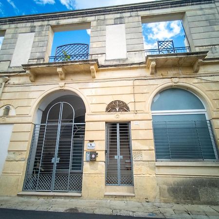 Percebes Exclusive B&B Cutrofiano Exterior photo