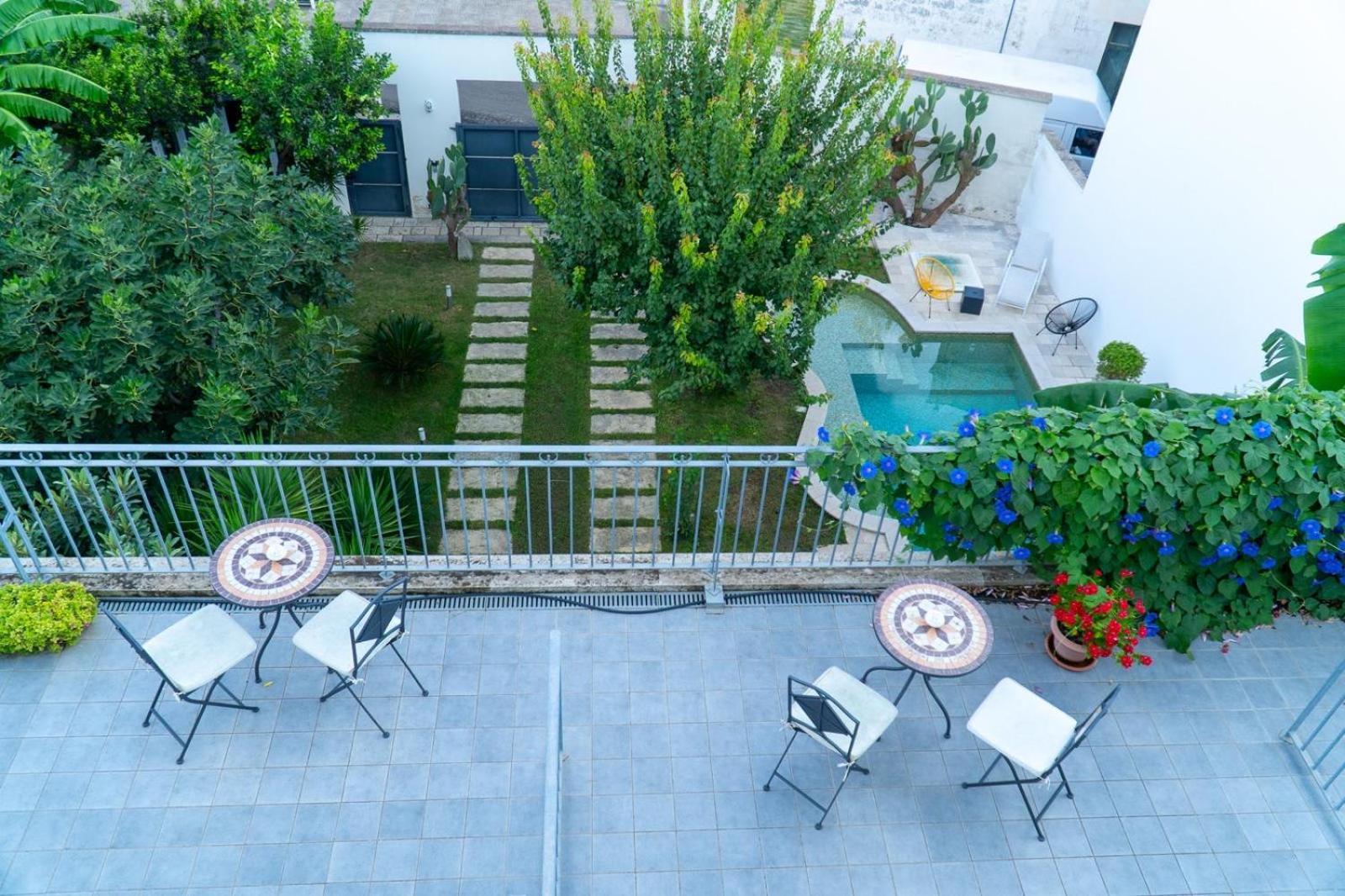 Percebes Exclusive B&B Cutrofiano Exterior photo